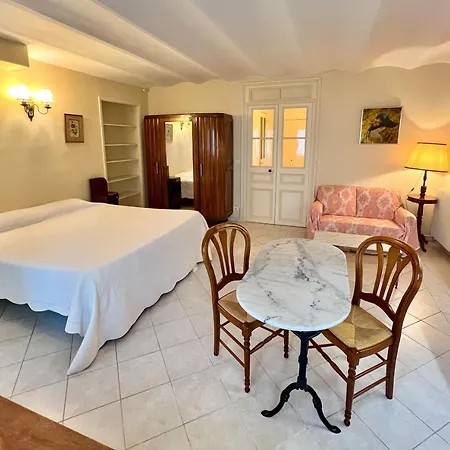 La Leonie Apartmanhotel Nizza