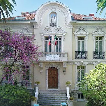 Apartmanhotel La Leonie