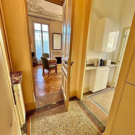 Aparthotel La Leonie 3*