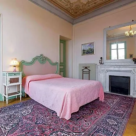 Aparthotel La Leonie 3*