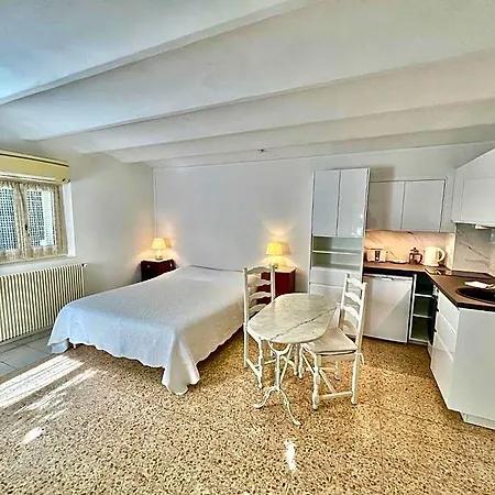 Aparthotel La Leonie