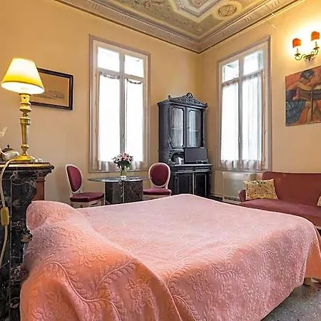 La Leonie Aparthotel Nizza
