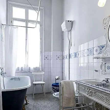 Aparthotel La Leonie 3*