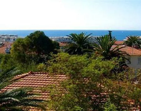 Apart Otel La Leonie Nice
