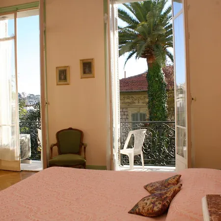 La Leonie Apart Otel Nice