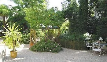 Résidence La Léonie Appart hôtel