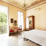 La Leonie Apartmanhotel