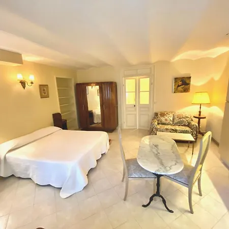 La Leonie 3* Nizza
