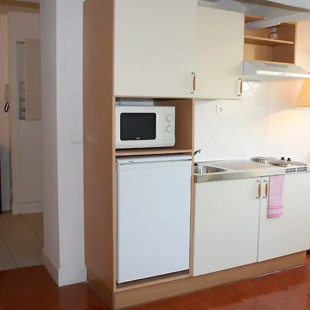 Aparthotel La Leonie 2*