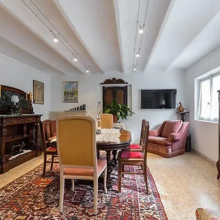 La Leonie Apartmanhotel Nizza